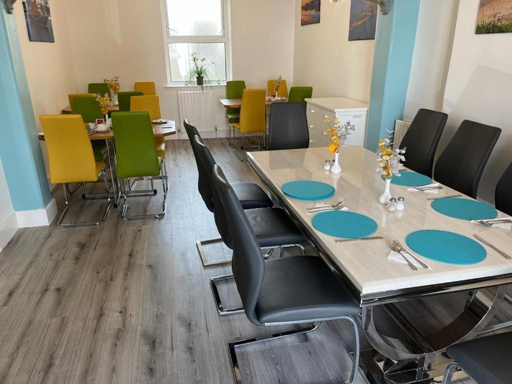 Beulah Guest House Portrush Esterno foto