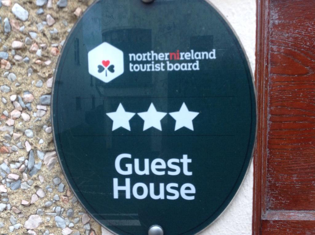 Beulah Guest House Portrush Esterno foto